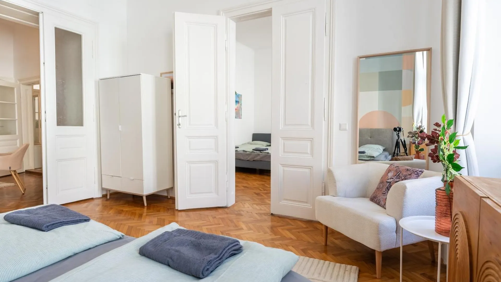 Premium Suites Vienna - City Stay 0*,